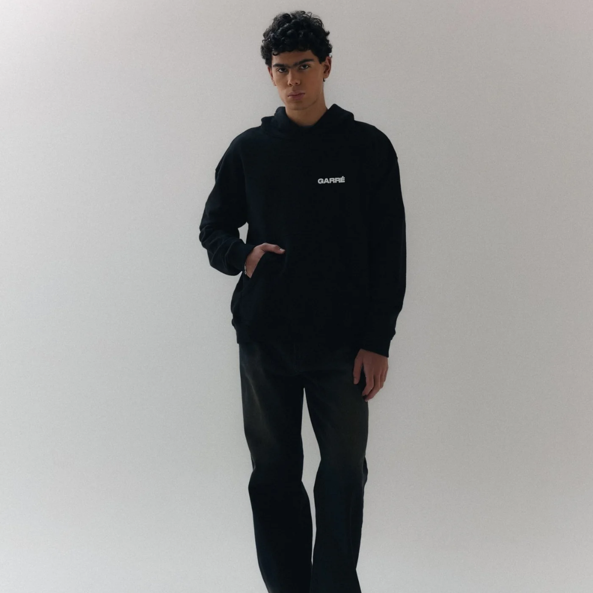 Garré - Moletom 'Basic Logo' Black